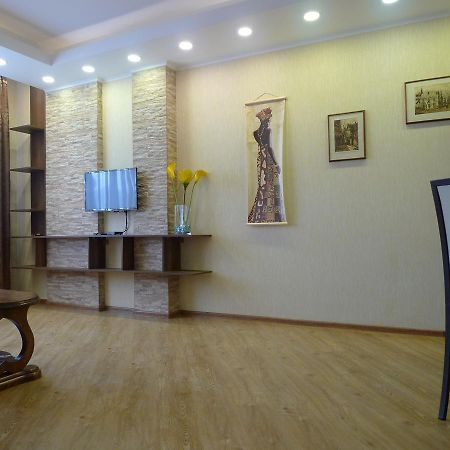 City Star Тбилиси Екстериор снимка